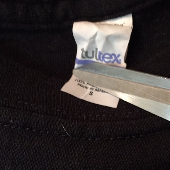 - Tultex rocks billy Las Vegas teen size s - Picture 4 of 4